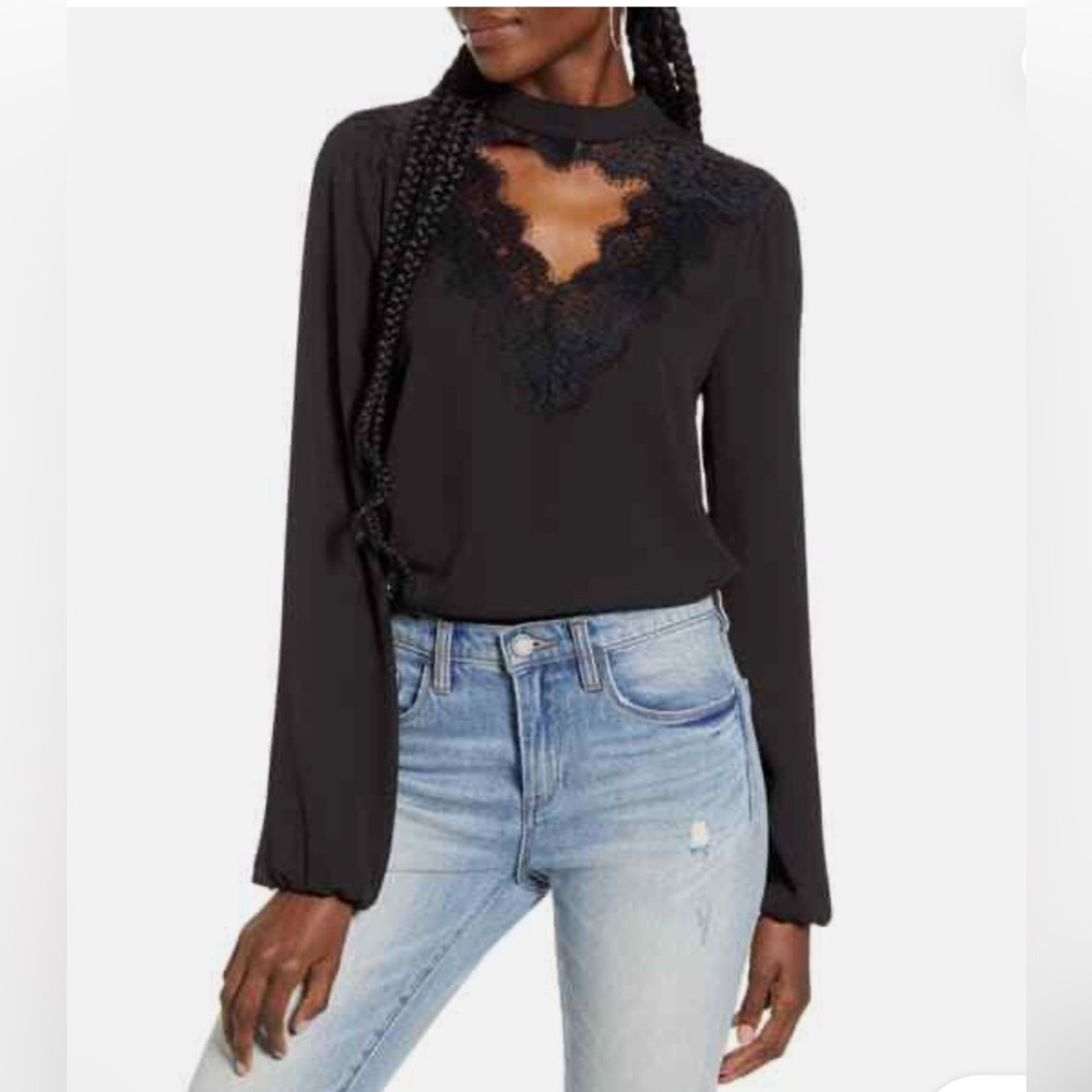 WAYF  Black Lace Trim blouse